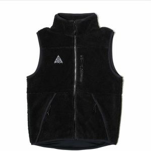 nike acg vest fleece